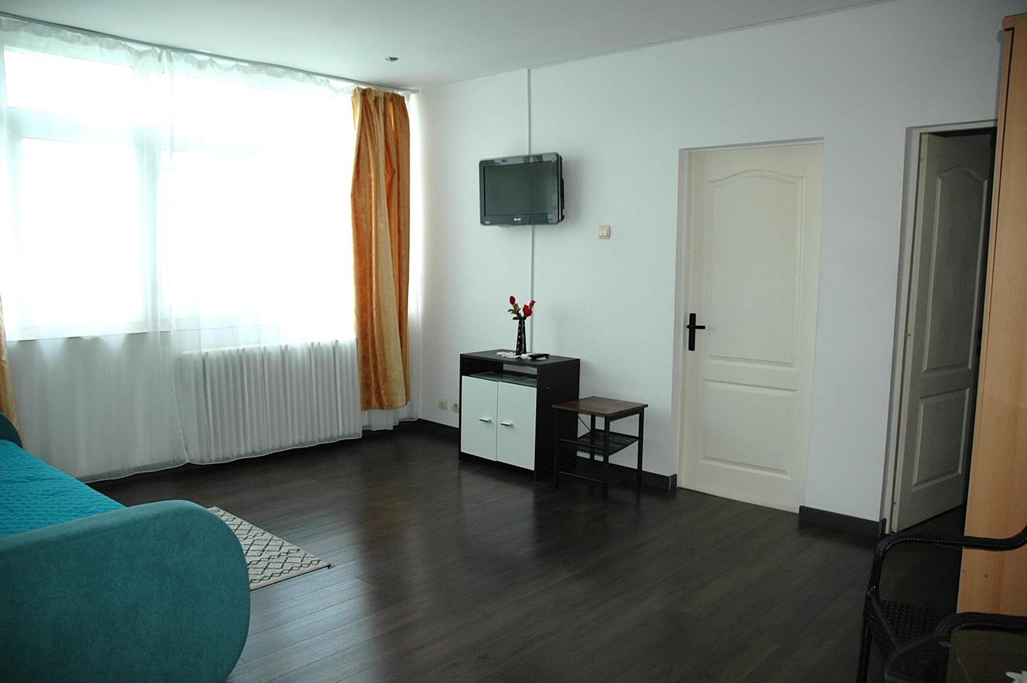 Casa Yuppy Du Apartment Ieşelniţa Exterior foto
