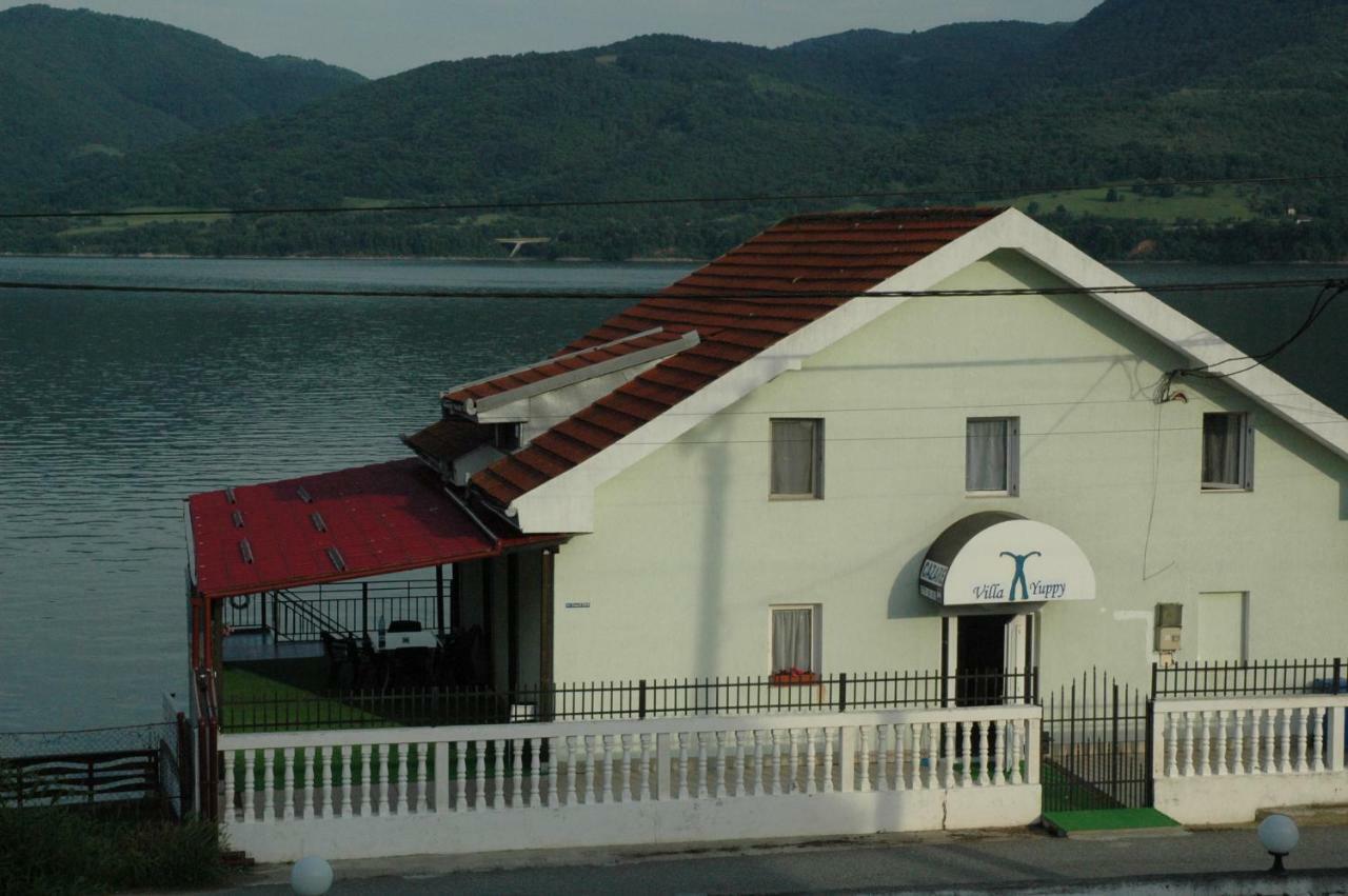 Casa Yuppy Du Apartment Ieşelniţa Exterior foto